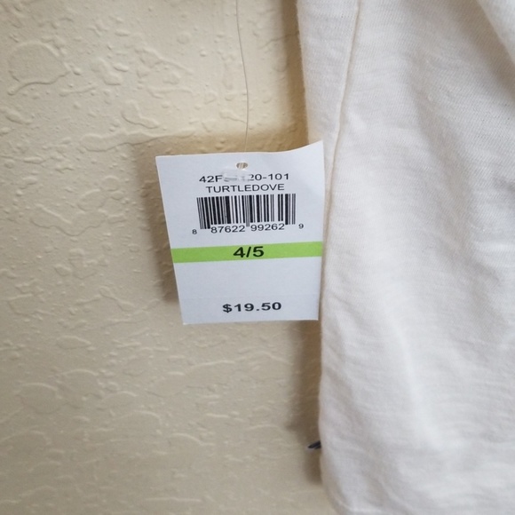 🦋 5/$25 Lucky Brand tshirt - Picture 4 of 4